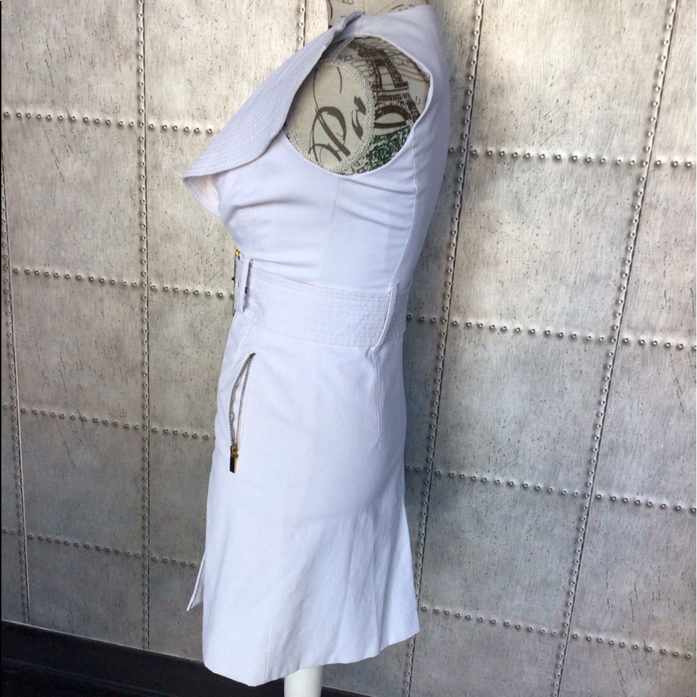 Dress - Picture 4 of 4